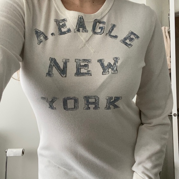 2/15$ American eagle shirt - Picture 3 of 4